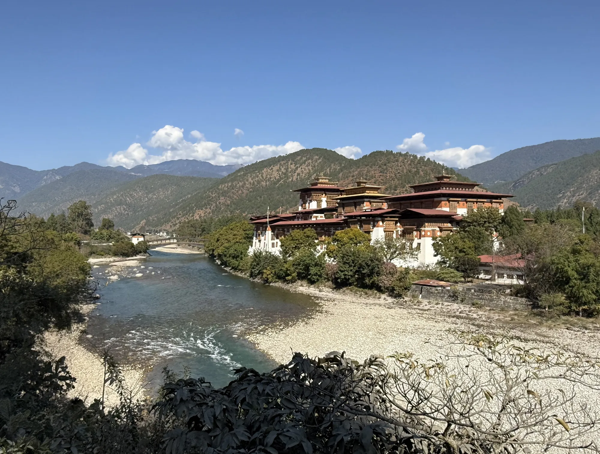 Punakha Dzong at the confluence of the Pho Chhu and Mo Chhu rivers