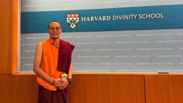Bridging East and West: A Scholar’s Journey from SINI to Harvard Divinity