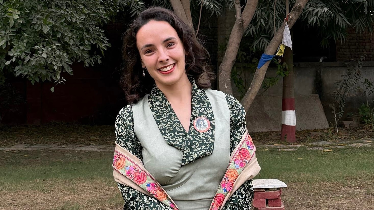 b38476f1-1b05-6585-3893-44ad0b1cc085